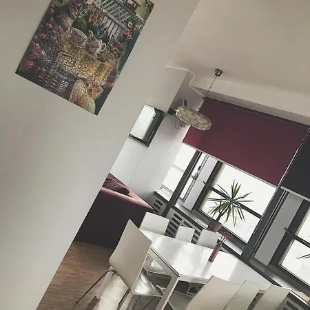 Puzzle Alfa Hostel *
